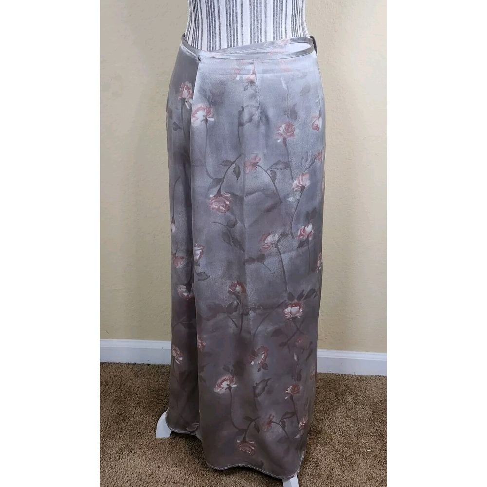 Timings USA Women's Floral‎ Print Maxi Wrap Skirt Size Large Silver Pink